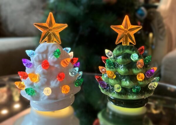 2pc 3.5”H  Ceramic Mini Christmas Tree,  Light up, Battery Operated Cell Battery Included.